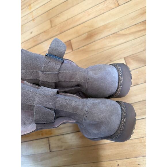 Birkenstock Uppsala Shearling Suede Leather boots in gray taupe - Picture 9 of 14